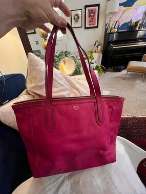 Fossil Hot Pink Genuine leather Tote with Zip-Top